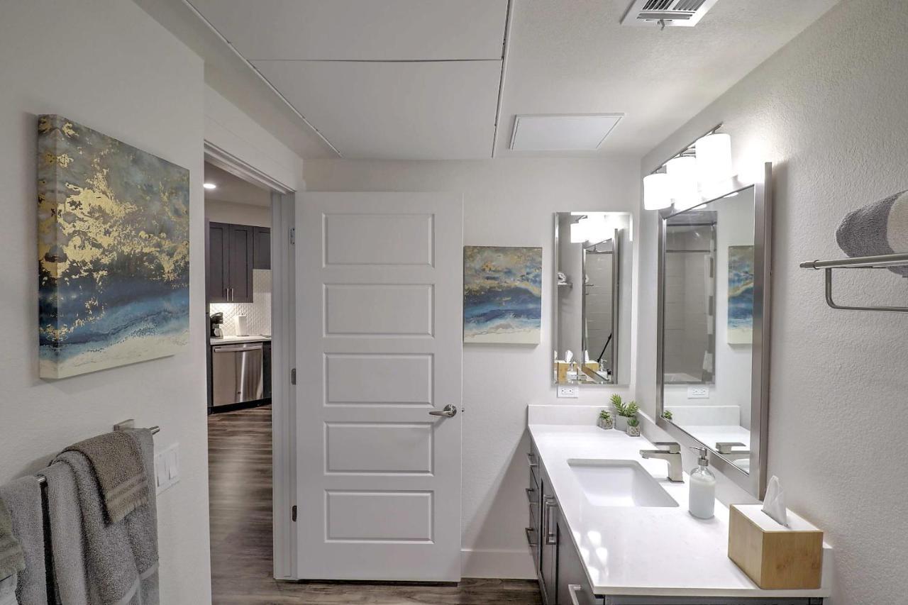 Apartamento Courtyard View-walk Score 81-shopping District-king Bed-parking G3043